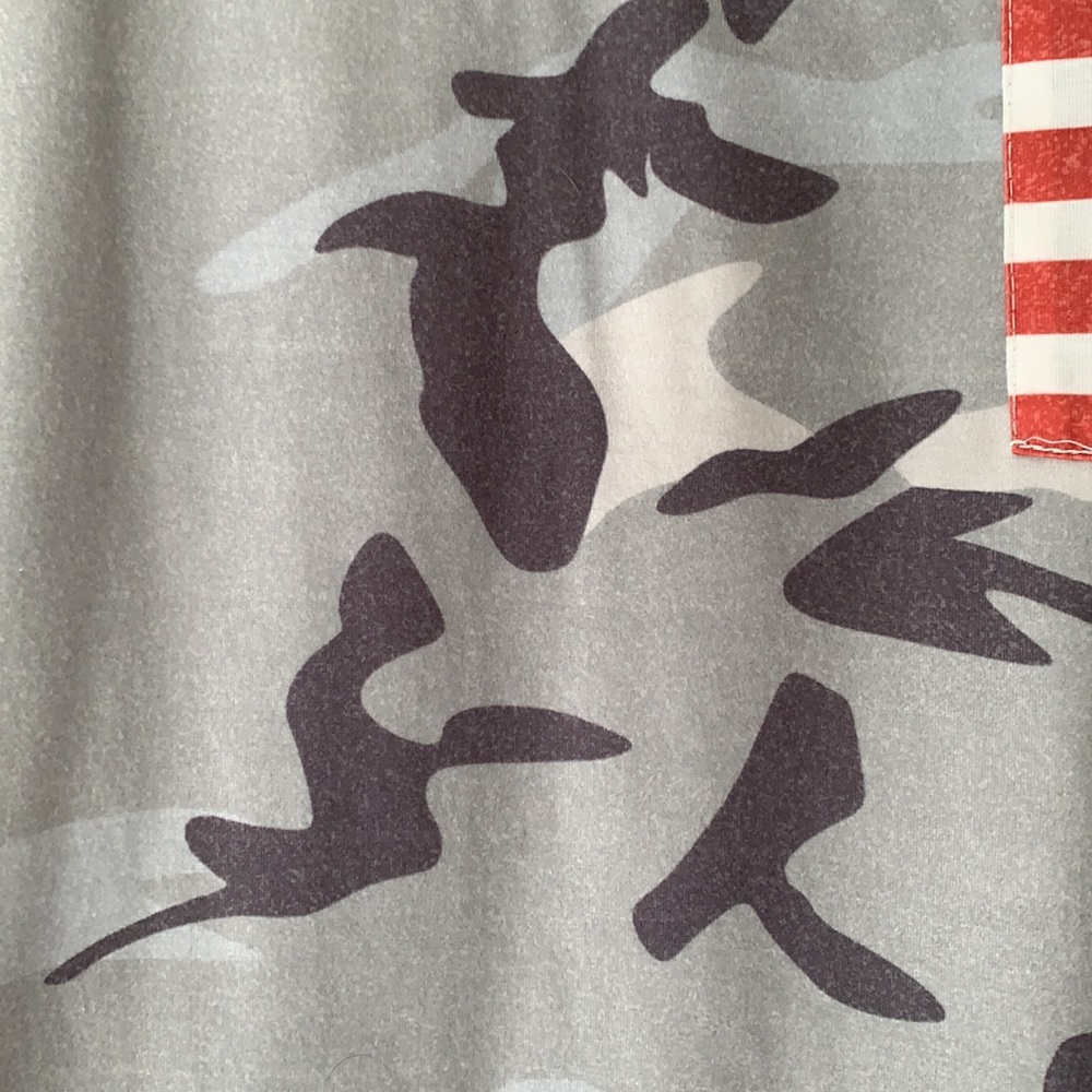 Camo Racerback Tank With American 🇺🇸 - Picture 4 of 4
